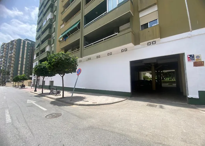 Piso En Los Boliches Con Vistazas 2 Dormitorios