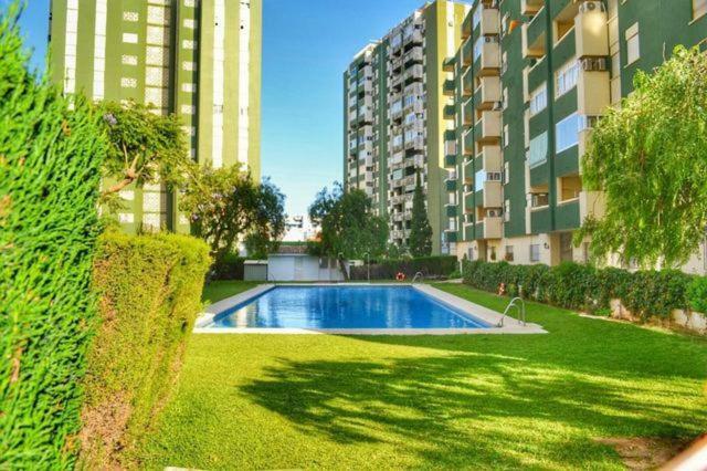 Piso En Boliches Con Vistazas 2 Apartament *